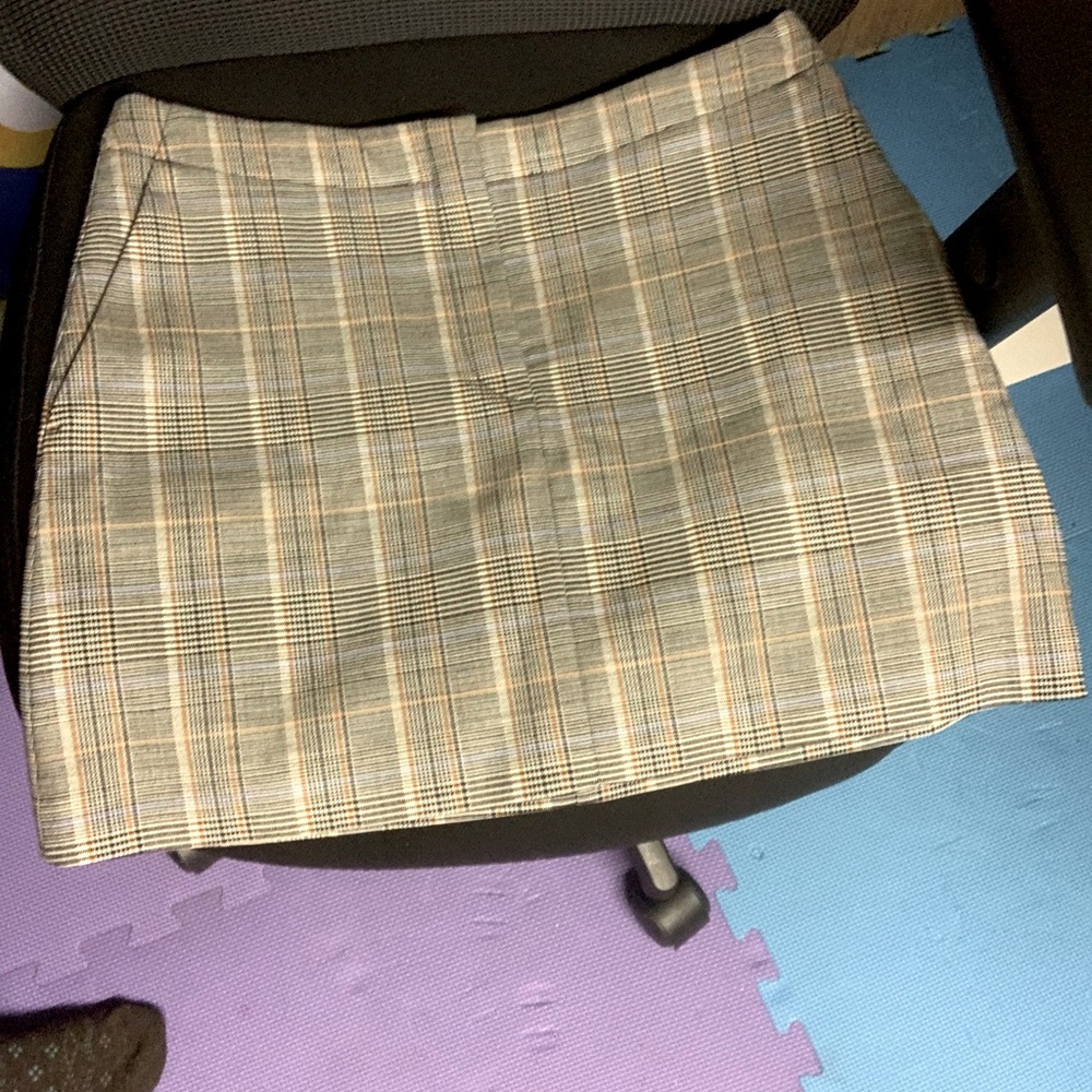 Plaid skirt